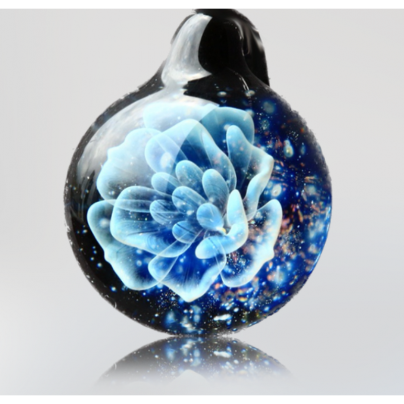 《宇宙之花》吊墜